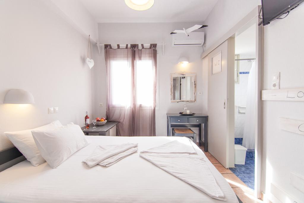 Madaky Hotel 나오우사 외부 사진